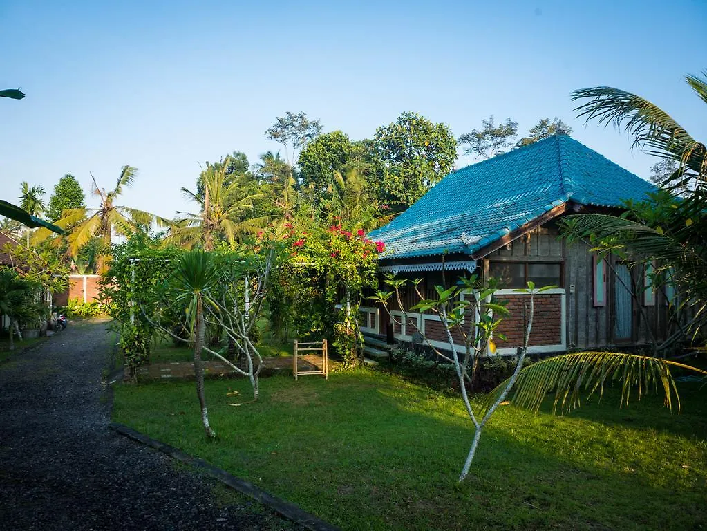 Guest house By Dorry Bed And Breakfast Ubud