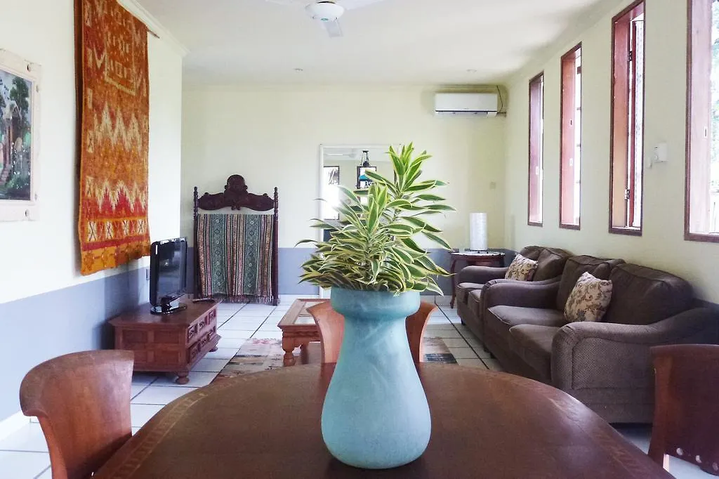 *** Guest house By Dorry Bed And Breakfast Ubud  Indonesia