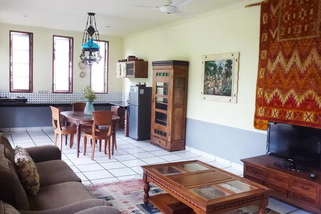 By Dorry Bed And Breakfast Ubud  Guest house Ubud (Bali)