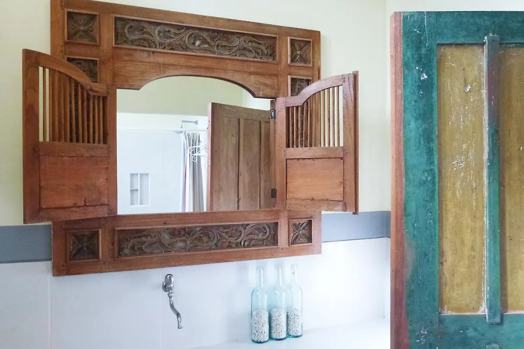 Guest house By Dorry Bed And Breakfast Ubud
