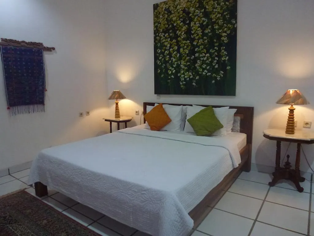 By Dorry Bed And Breakfast Ubud