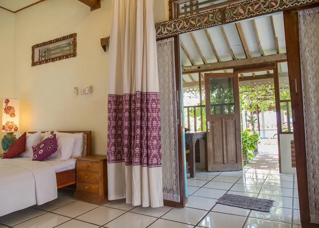 *** Guest house By Dorry Bed And Breakfast Ubud  Indonesia