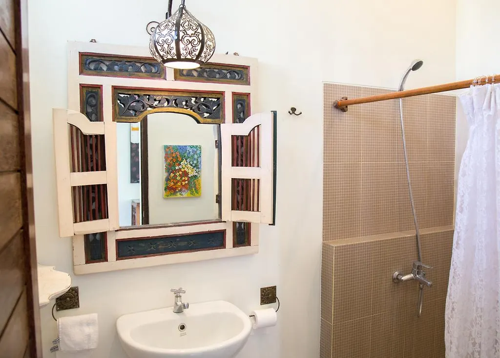 By Dorry Bed And Breakfast Ubud  Guest house