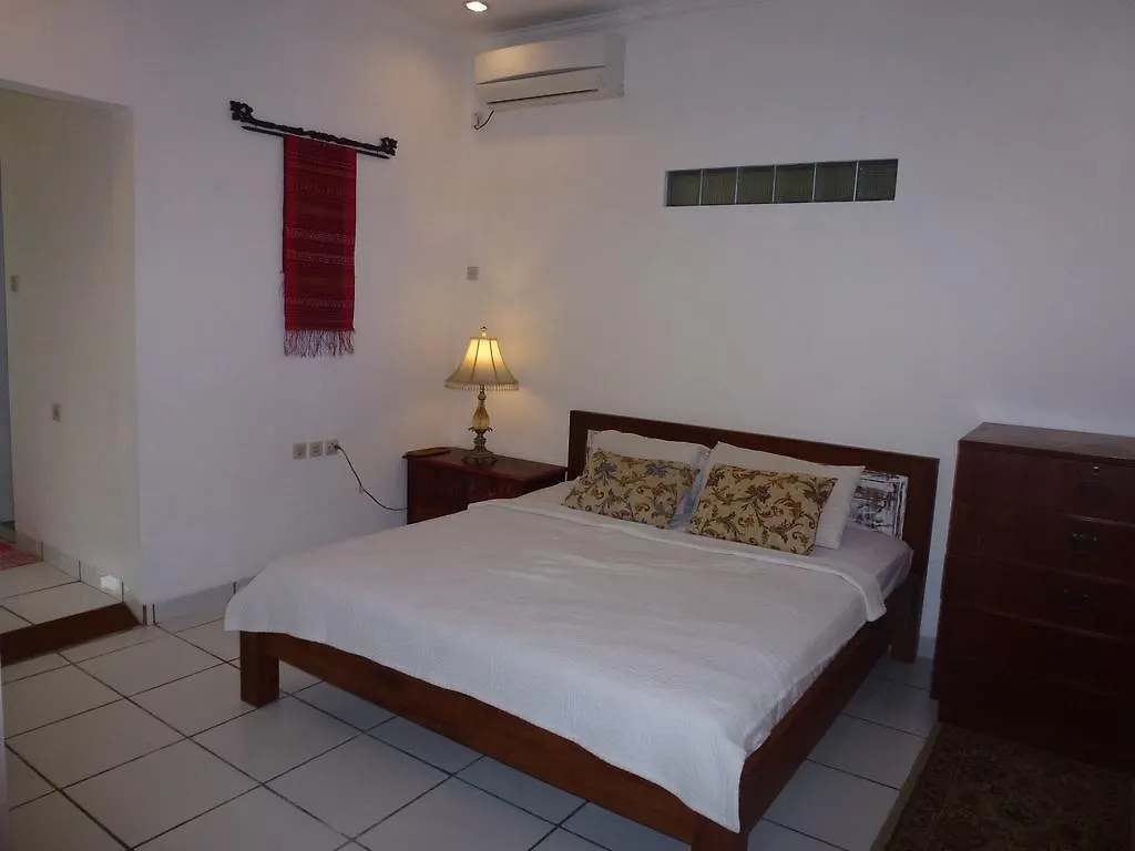 By Dorry Bed And Breakfast Ubud  Guest house