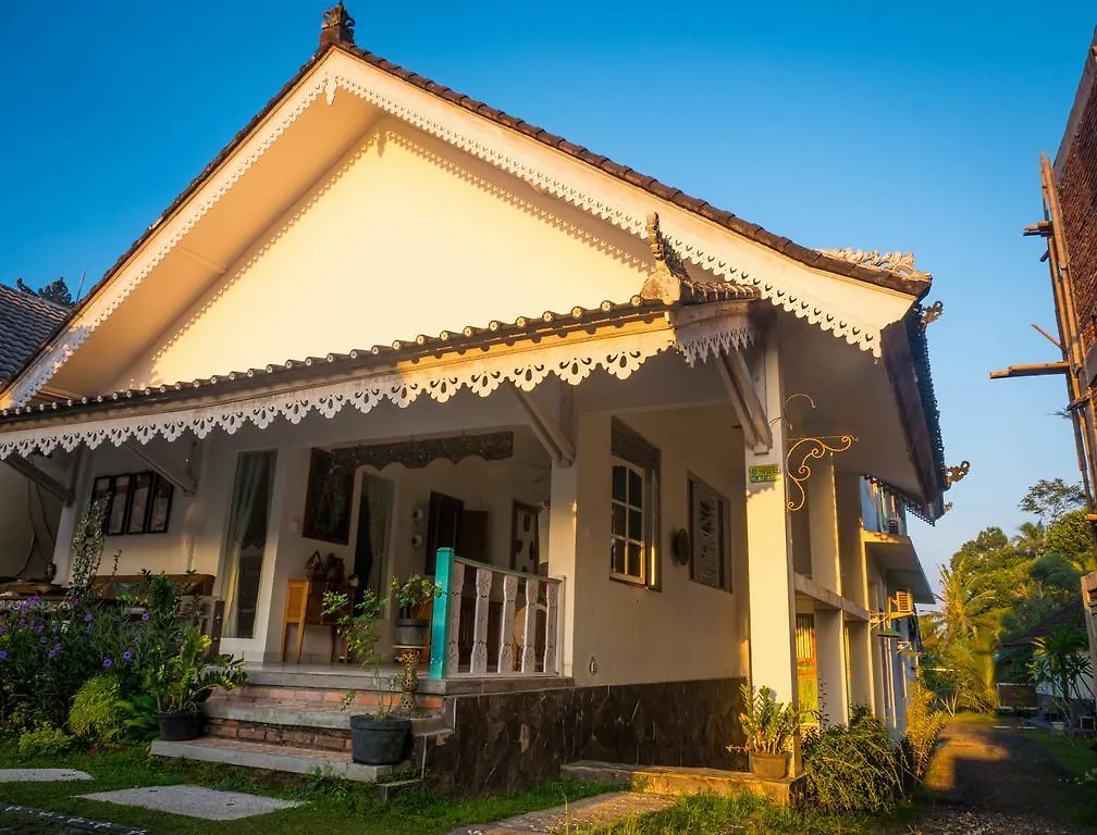 By Dorry Bed And Breakfast Ubud  Ubud (Bali)