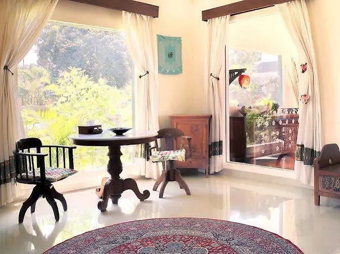 *** Guest house By Dorry Bed And Breakfast Ubud  Indonesia